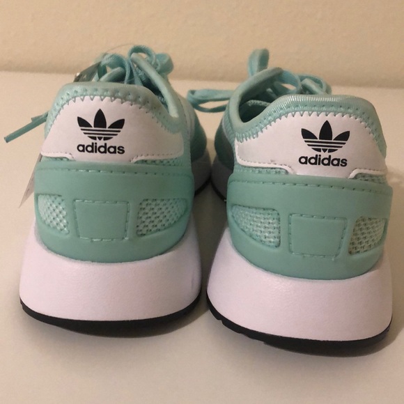 Size 6 Women’s Adidas Originals N-5923 in Seafoam - Picture 3 of 5